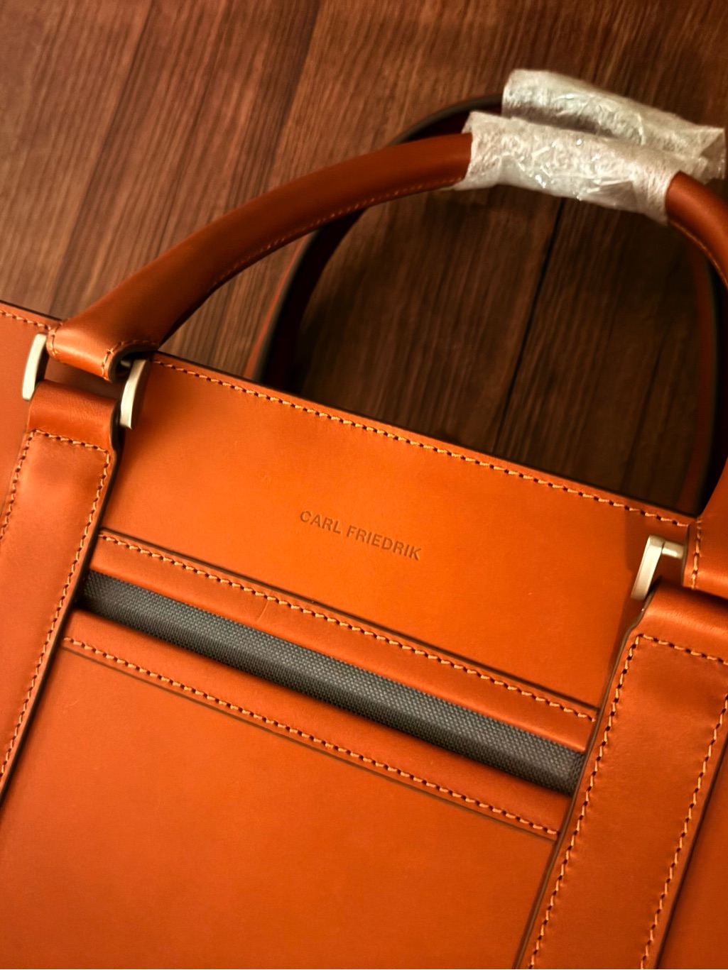 Authentic Carl Friedrik Overnight New With Tags! Open Box- Cognac — image 5 of 8